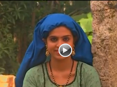 Woman Kerala Mundu Blouse - Girl In Strapless Blouse Kerala Mundu Stock